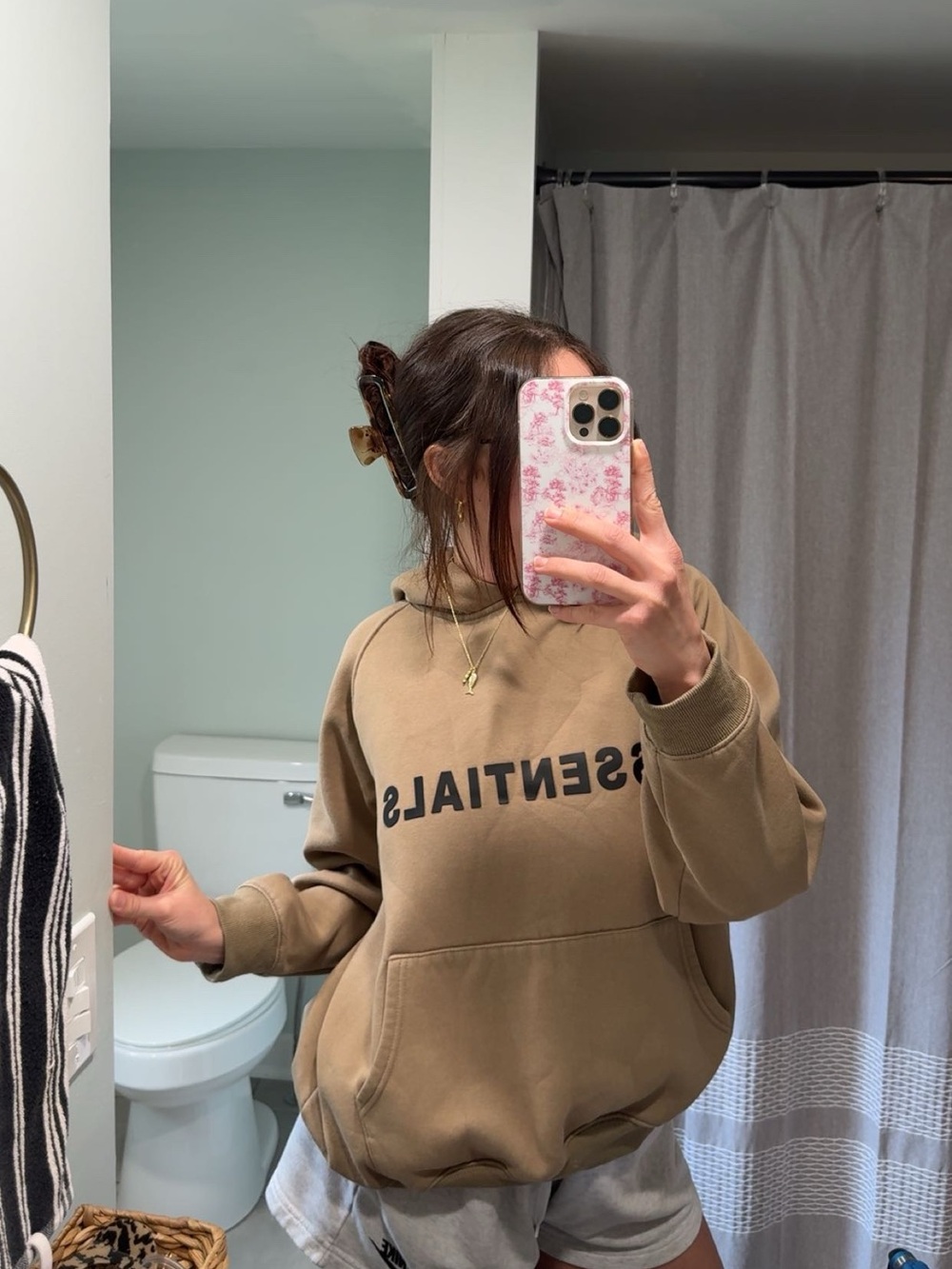 ESSENTIALS Hoodie❤️‍🔥